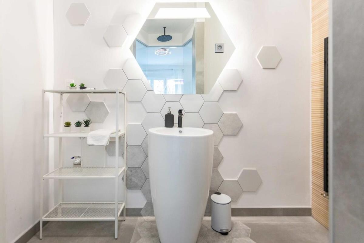 Lux Nest II City Apartment Urban Stay Zagreb Bagian luar foto